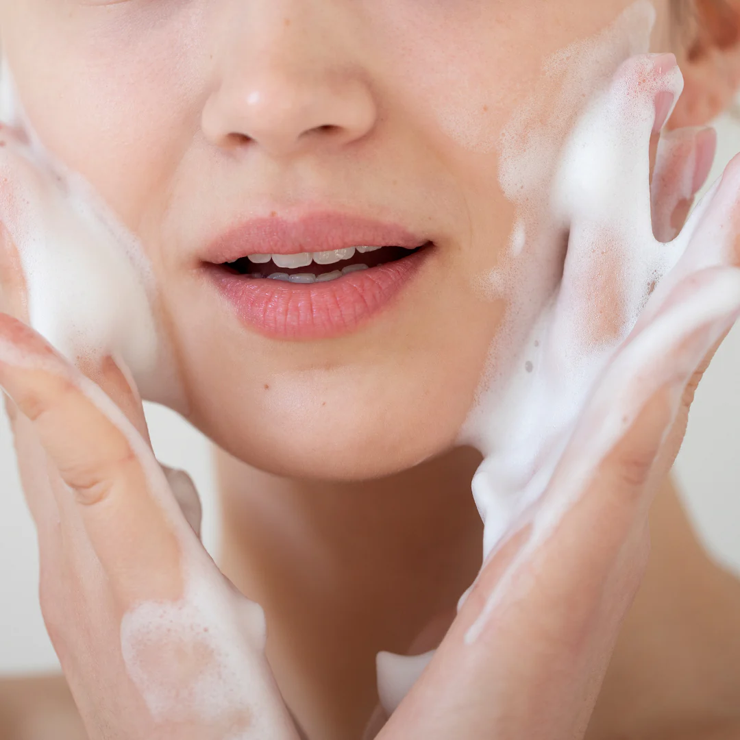 Rice Face Wash & Scrub - Image 5